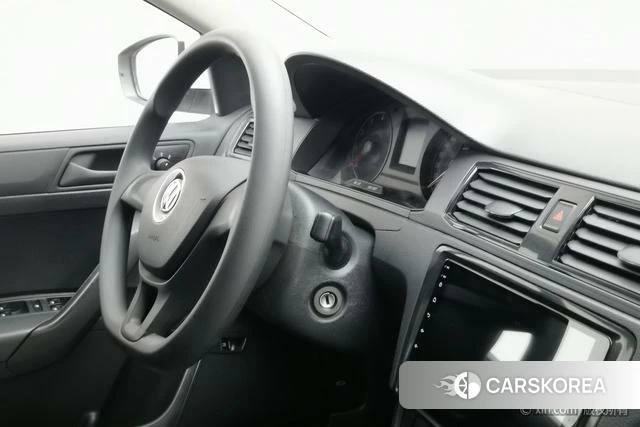 Volkswagen Santana 2022 Белый из Китая