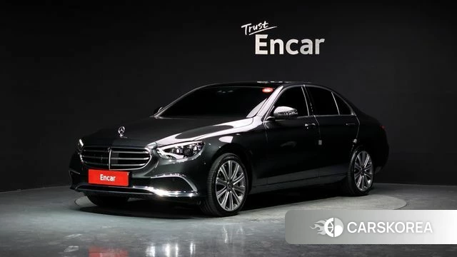 Mercedes-Benz E-Class W213 2021 Серый из Кореи