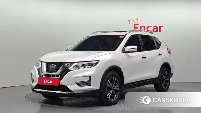Nissan X Trail 2018 Белый из Кореи
