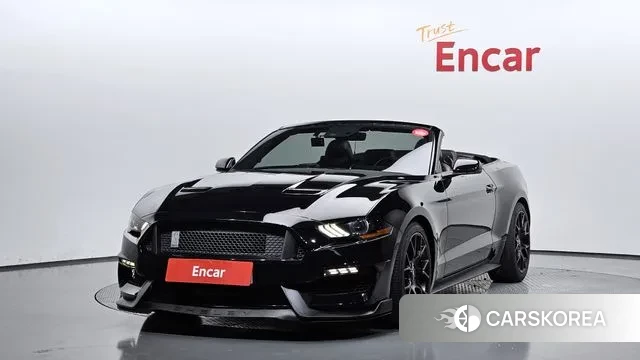 Ford Mustang 2018 Черный из Кореи