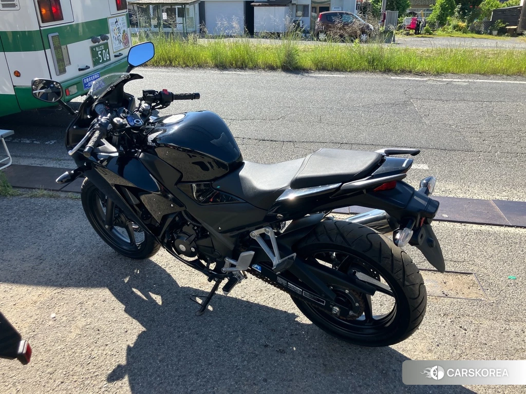 Проданный Honda CBR250R 2015 из Японии, фото 2
