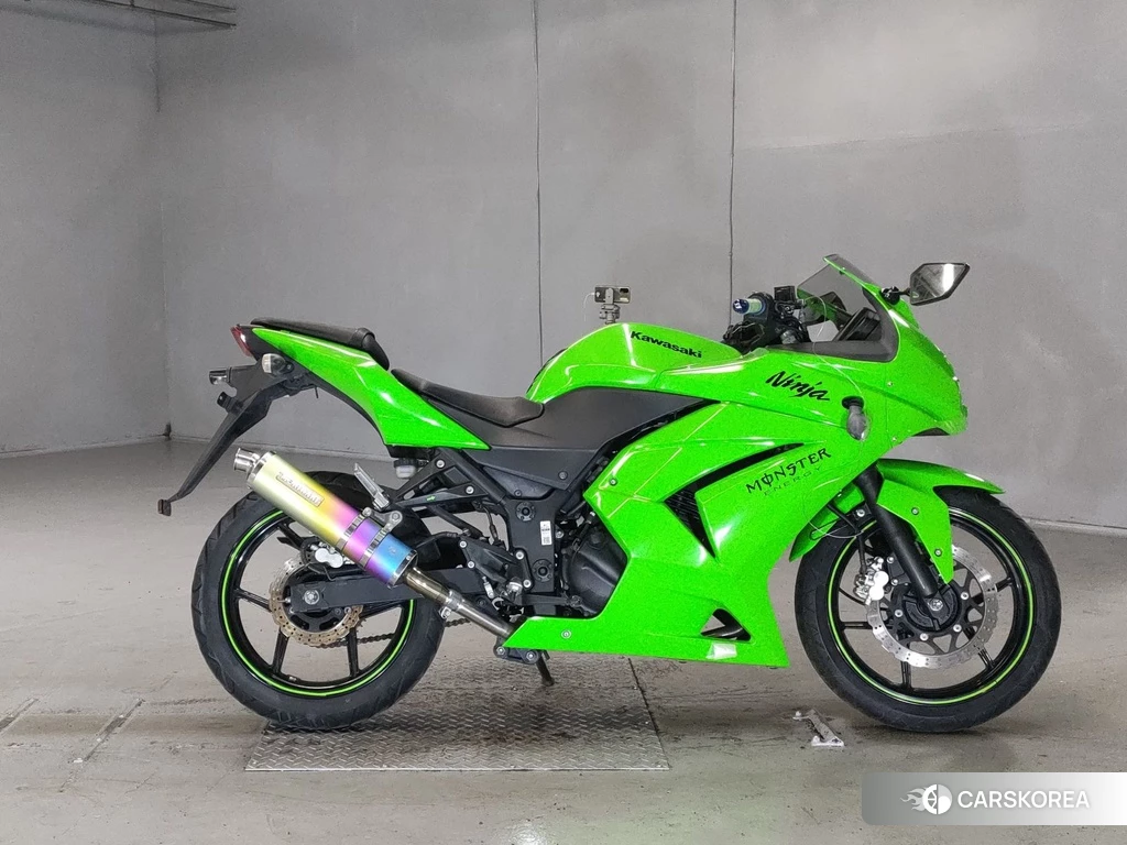 Проданный Kawasaki NINJA 250R id 4167333 из Японии