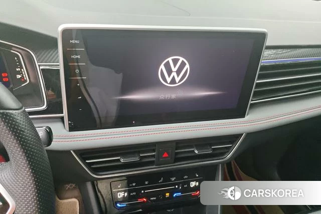 Volkswagen Tiguan L PHEV 2023 Черный из Китая