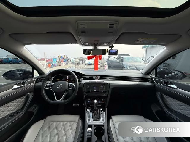 Volkswagen Magotan 2024 Черный из Китая