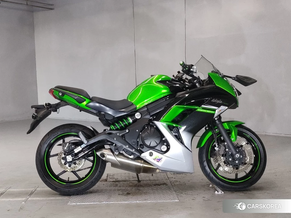 Проданный Kawasaki NINJA 400 2016 из Японии