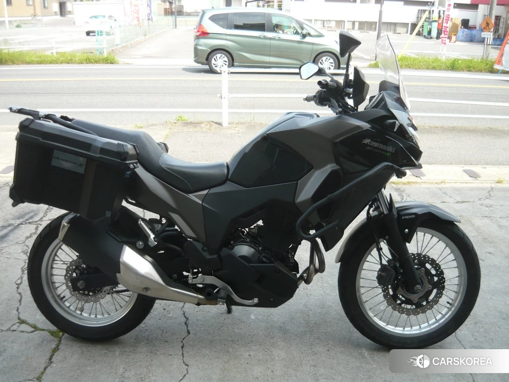 Проданный Kawasaki VERSYS-X 250 ABS 2017 из Японии, фото 2
