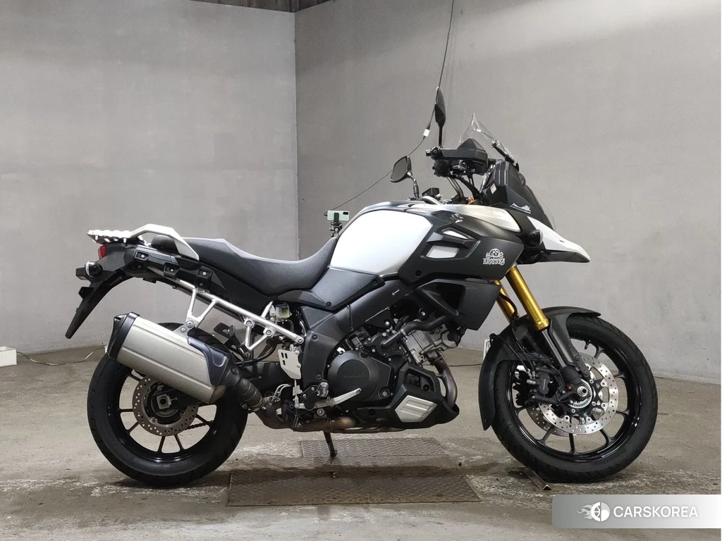 Проданный Suzuki V-STROM DL1000 2014 из Японии, фото 2