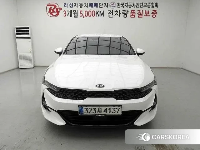 Kia K5 3rd generation 2020 Белый из Кореи