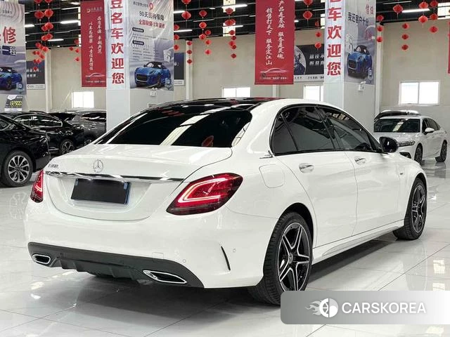 Mercedes-Benz Class C 2021 Белый из Китая