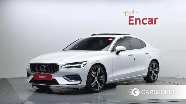 Volvo S60 3rd generation 2020 Белый из Кореи