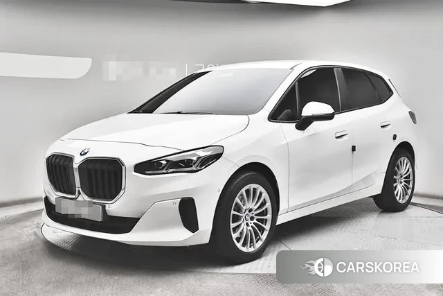 BMW 2 Series Active Tourer (U06) 2023 Белый из Кореи