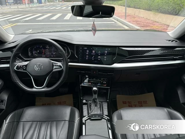 Volkswagen Passat 2022 Черный из Китая