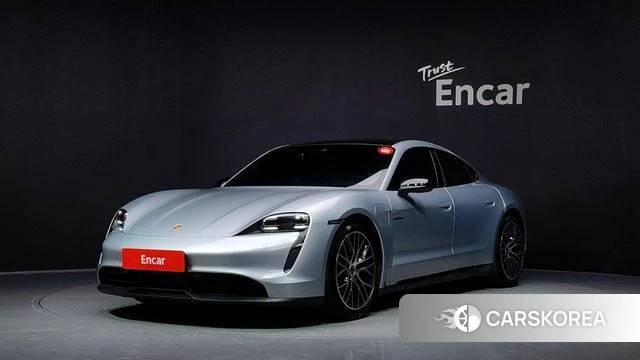 Porsche Taycan 2023 Серебряный из Кореи