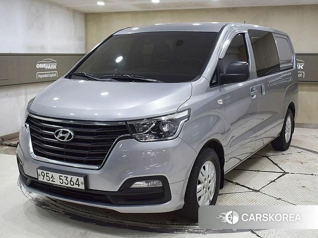 Hyundai The New Grand Starex 2019 Серебряный из Кореи