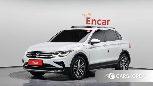 Volkswagen Tiguan second Generation 2021 Белый из Кореи