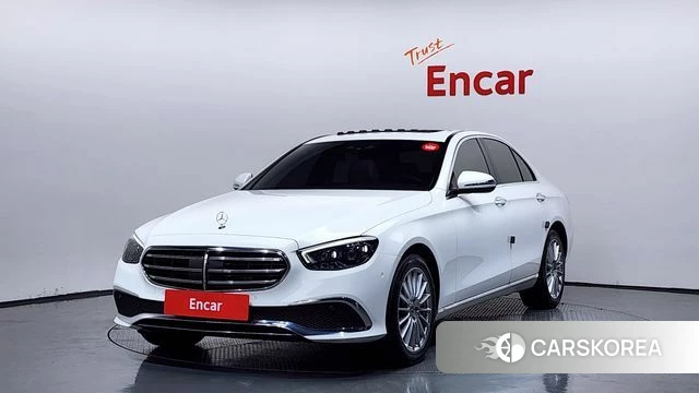 Mercedes-Benz E-Class W213 2020 Белый из Кореи