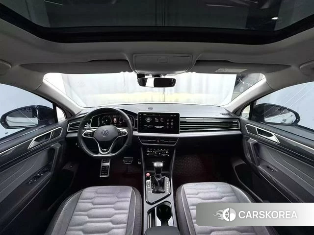 Volkswagen Tiguan X 2021 Белый из Китая
