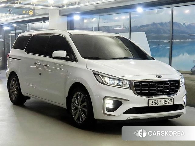 Kia The New Carnival 2019 Белый из Кореи