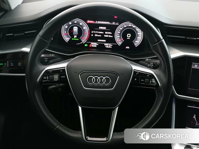 Audi A6 (import) 2024 Черный из Китая