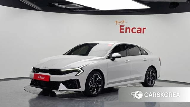Kia The New K5 3rd generation 2023 Белый из Кореи