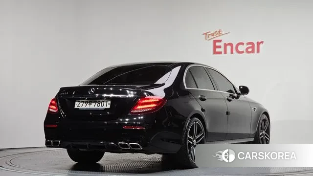 Mercedes-Benz E-Class W213 2019 Черный из Кореи