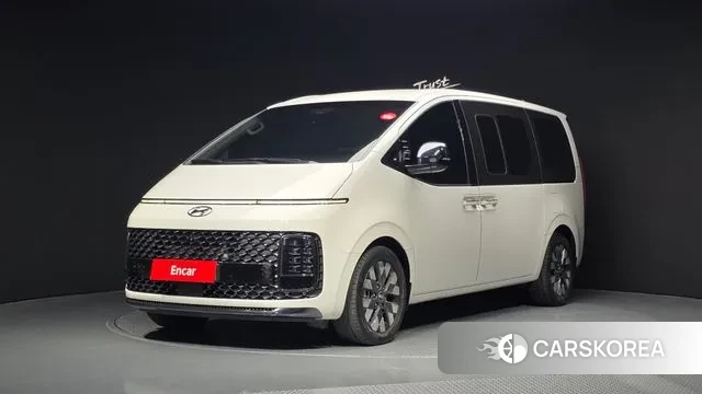Hyundai Staria 2023 Белый из Кореи