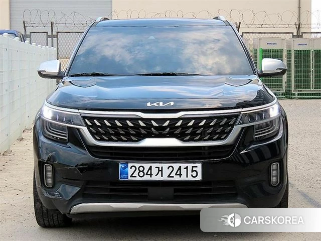 Kia Seltos 2022 Черный из Кореи