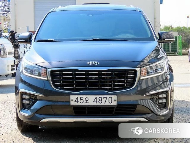Kia The New Carnival 2018 Черный из Кореи