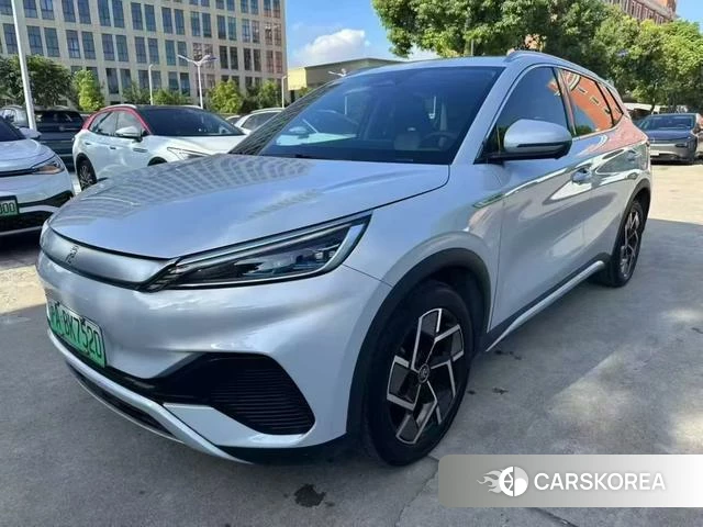 BYD Yuan PLUS 2023 Белый из Китая