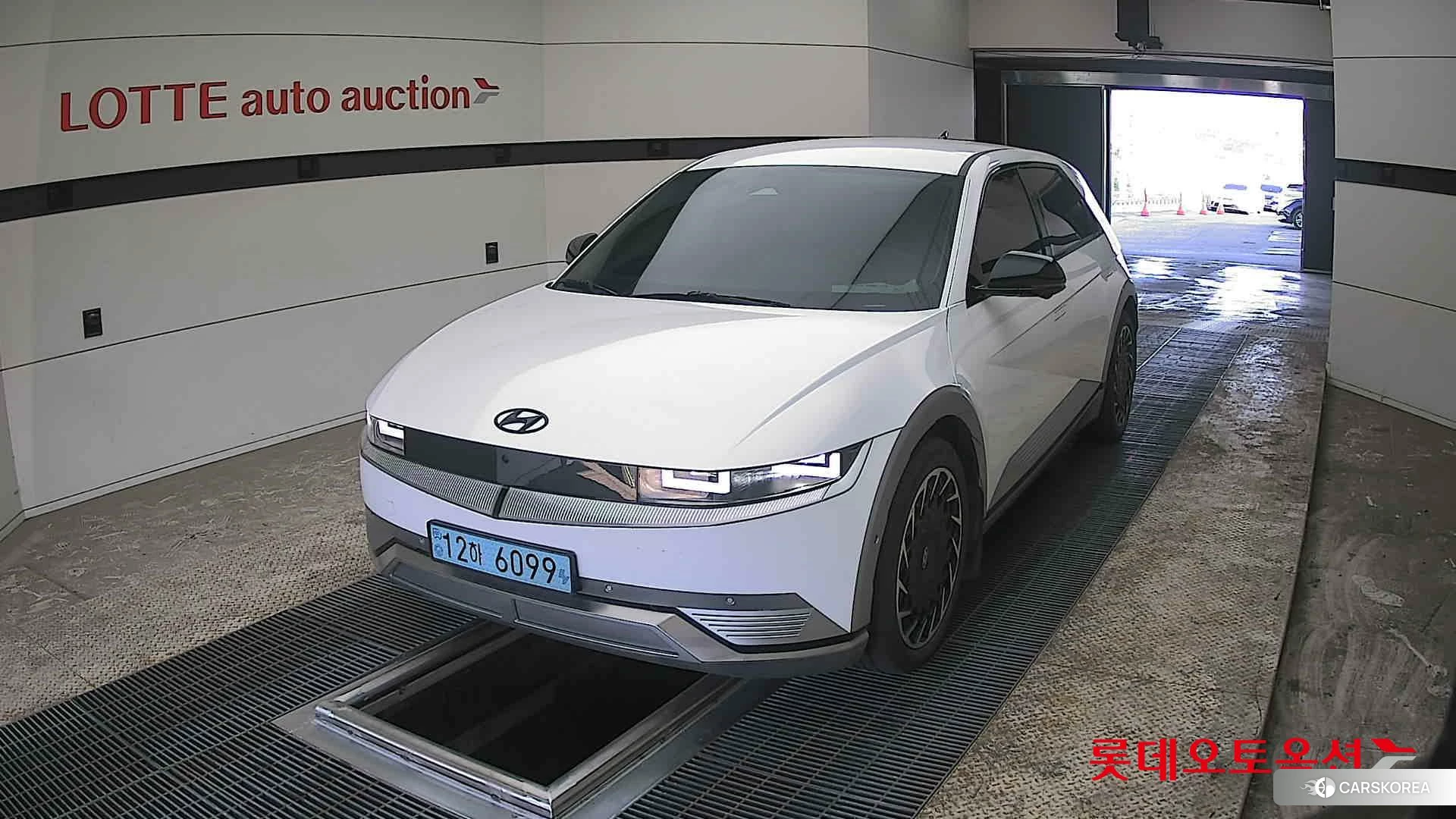 Hyundai IONIQ 5 2022 Atlas White из Кореи