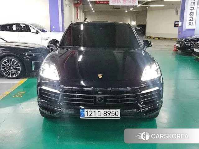 Porsche Cayenne (PO536) 2022 Черный из Кореи