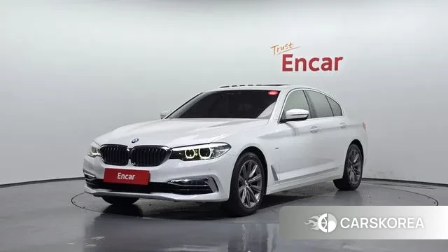 BMW 5 Series (G30) 2018 Белый из Кореи