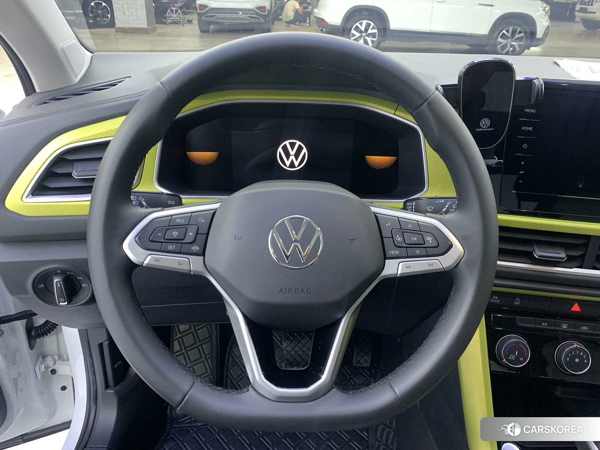 Volkswagen Exploring songs 2023 Белый из Китая