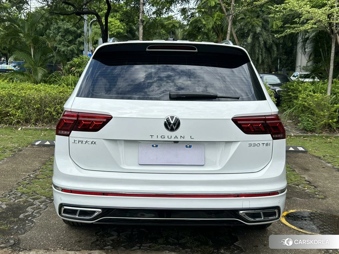 Volkswagen Tiguan L 2023 Белый из Китая