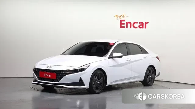Hyundai Avante Hybrid (CN7) 2021 Белый из Кореи