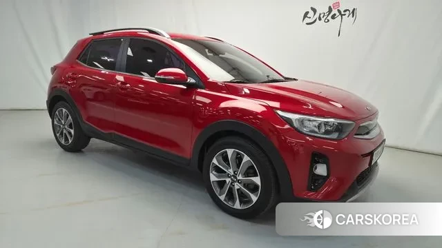 Kia Stonic 2019 Красный из Кореи