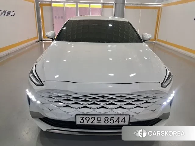 Kia K8 2022 Белый из Кореи
