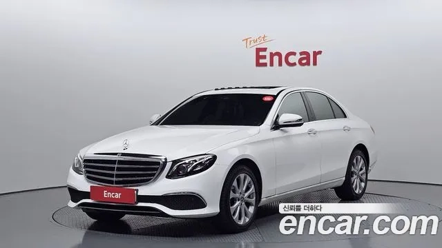 Mercedes-Benz E-Class W213 2020 Белый из Кореи