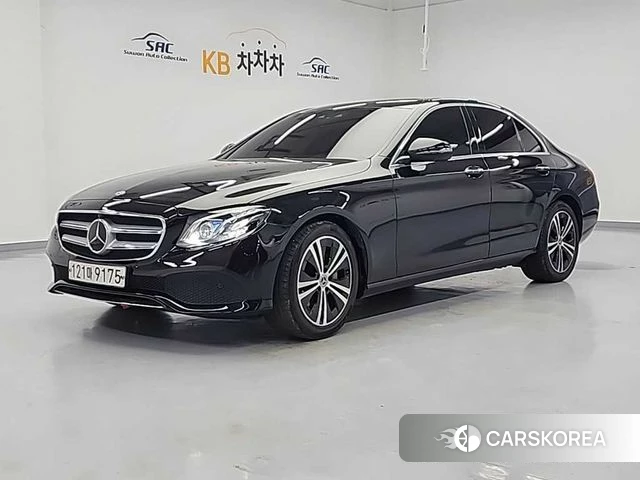 Mercedes-Benz E-Class W213 2020 Черный из Кореи