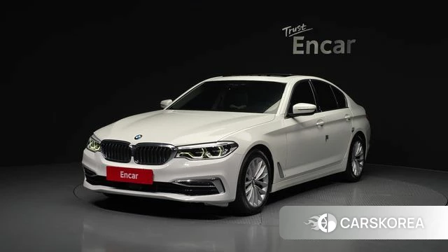BMW 5 Series (G30) 2019 Белый из Кореи