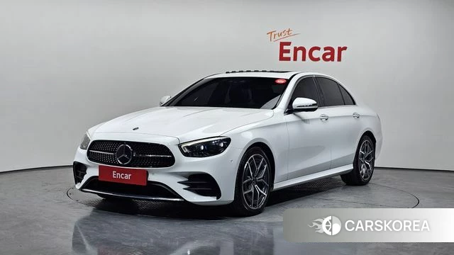 Mercedes-Benz E-Class W213 2020 Белый из Кореи