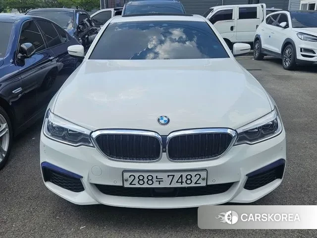 BMW 5 Series (G30) 2019 Белый из Кореи