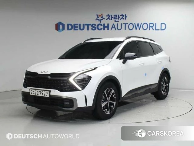Kia Sportage 5th Generation Hybrid 2023 Белый из Кореи