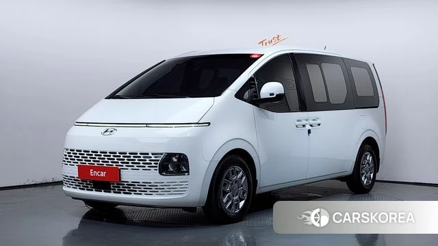 Hyundai Staria 2022 Белый из Кореи