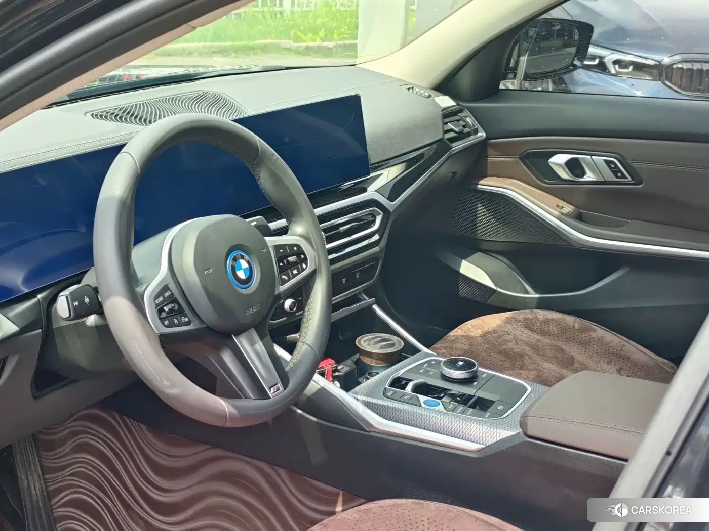 BMW i3 2024 Черный из Китая