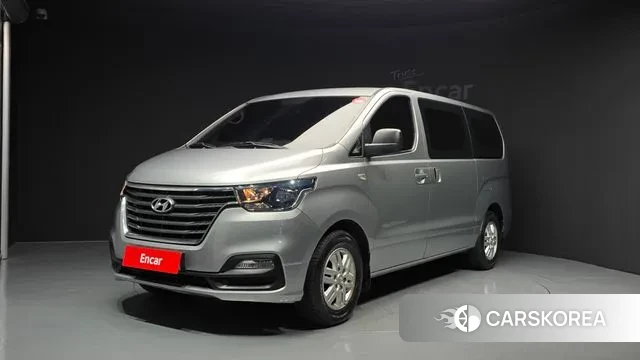 Hyundai The New Grand Starex 2019 Серебряный из Кореи