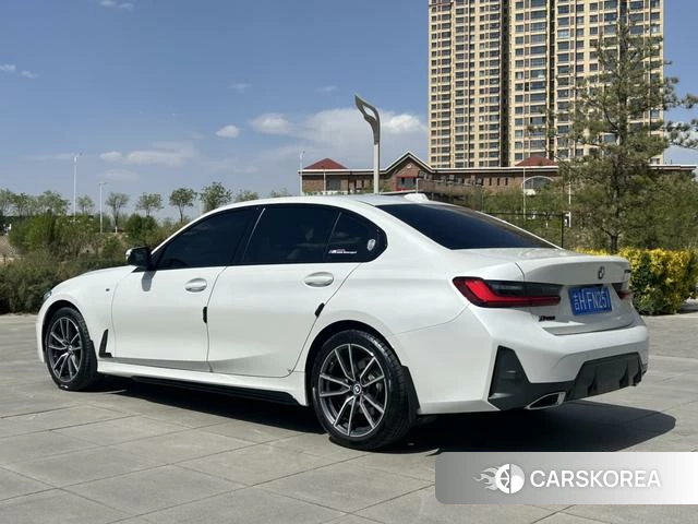 BMW 3 series 2023 Белый из Китая
