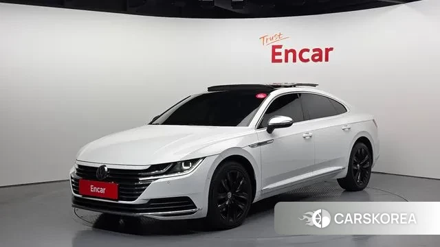 Volkswagen Arteon 2018 Белый из Кореи