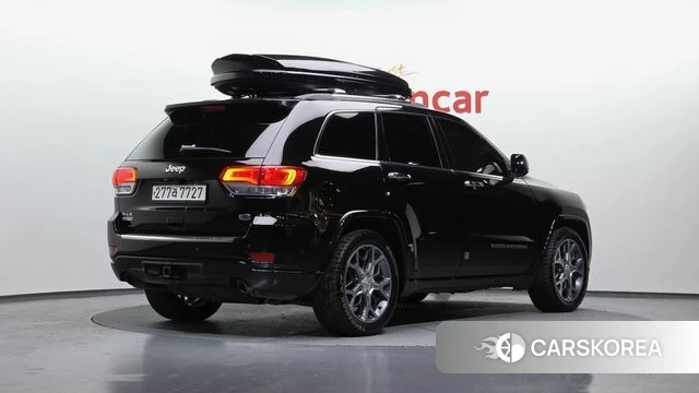 Jeep Grand Cherokee 2019 Черный из Кореи