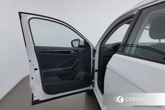 Volkswagen Exploring songs 2022 Белый из Китая